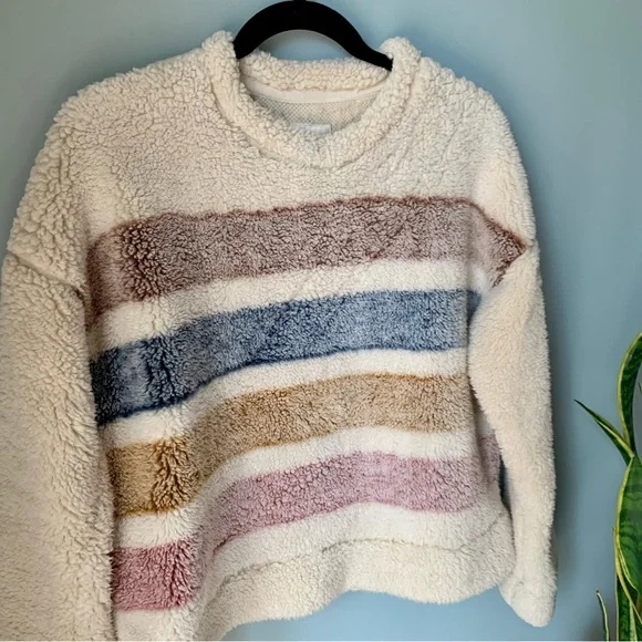❗️Sold❗️[ Thread & Supply ] Fairlyn Crewneck Sherpa Pullover Sweater • S - Picture 8 of 11